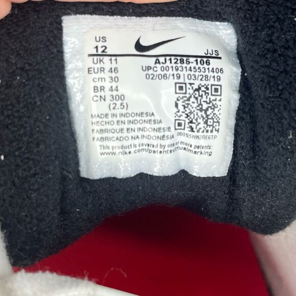 Nike Air Max 90 Essential Raptors White Men size 12 main image 5